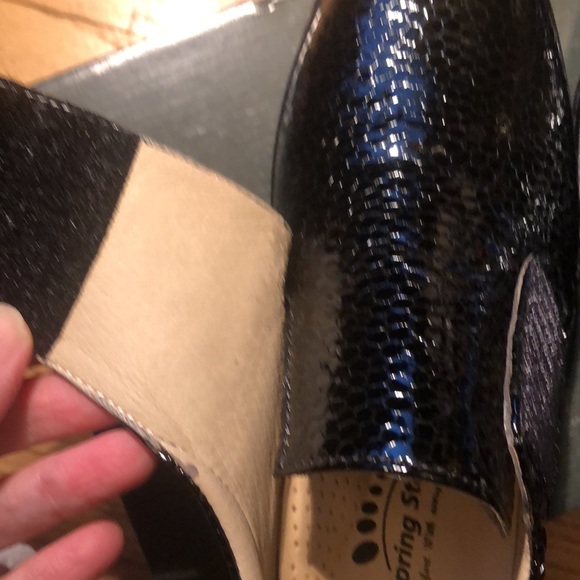 Brand new spring step genuine lacquer leather Corvo loafers - Picture 8 of 11